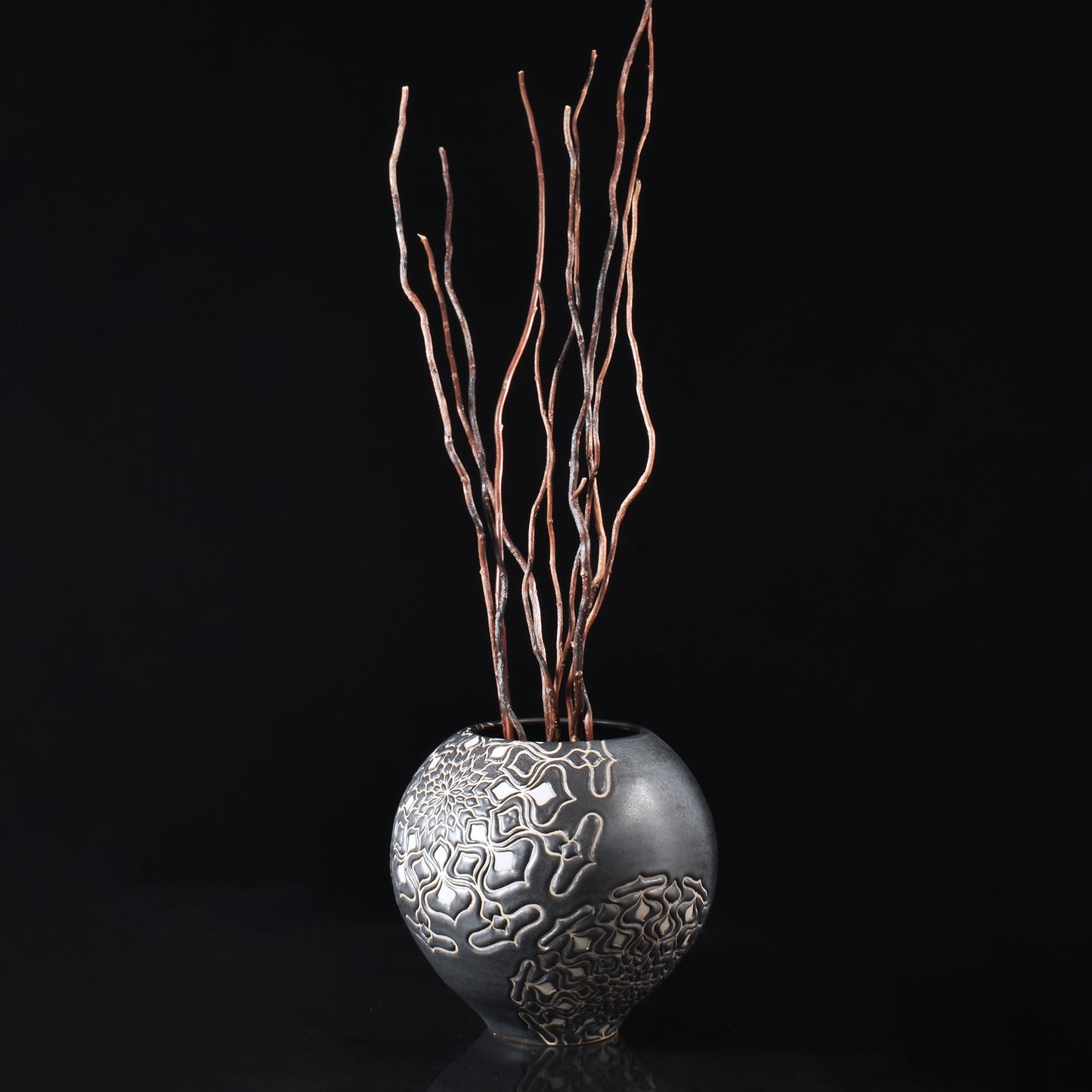 Large Round Vase #111 (Black)